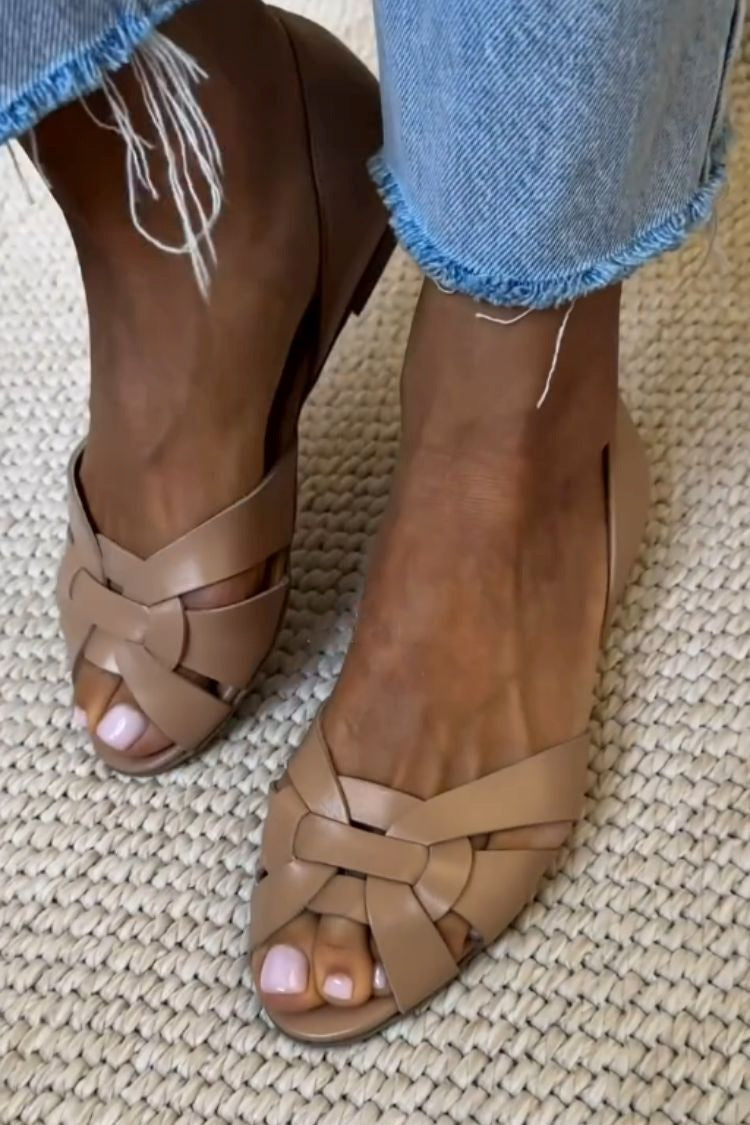 Amparo™ | Woven Flat Sandals