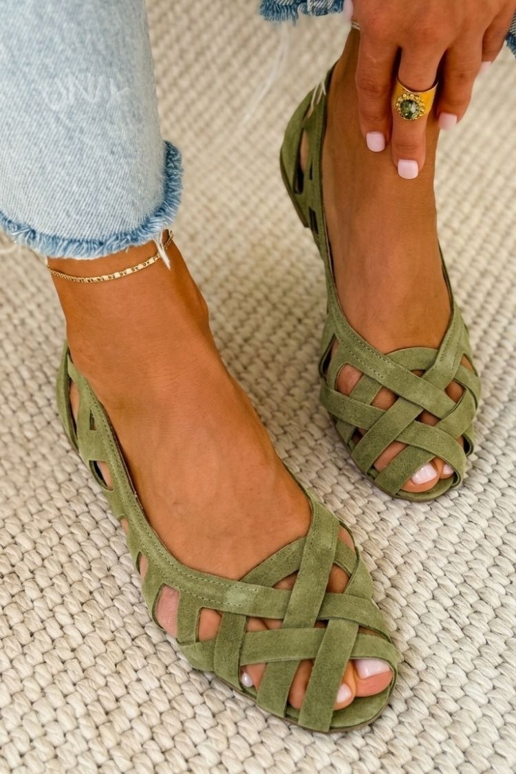 Manuela™ | Woven Flat Sandals