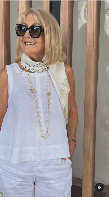Trinidad™ | White Blouse and Wide-Leg Trousers Set