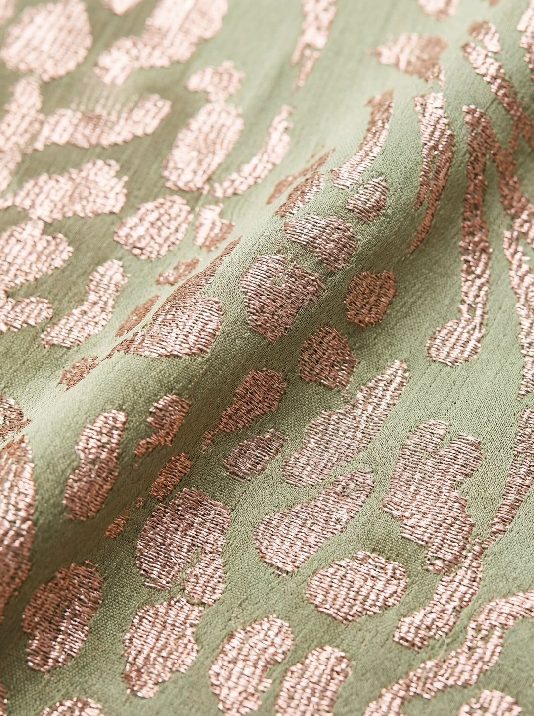 Antonella | Elegant dress in lightweight, fluid fabric