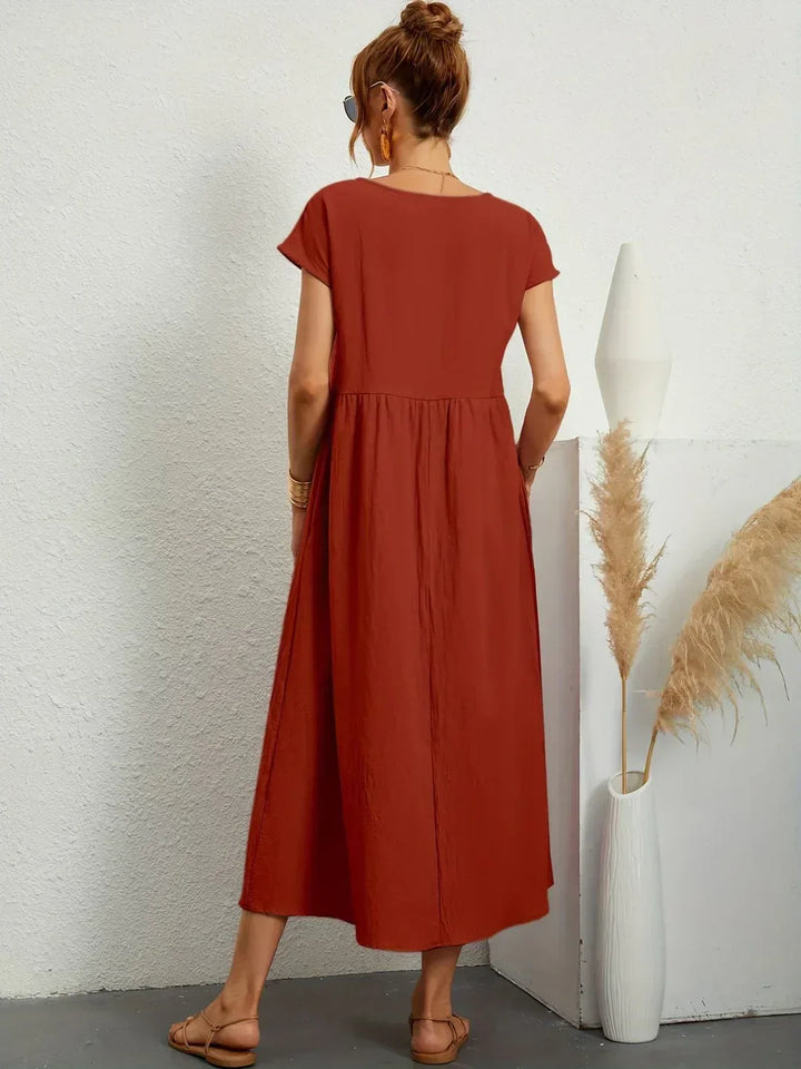 Charlotte ™ — Flowing Midi Dress with Timeless Elegance
