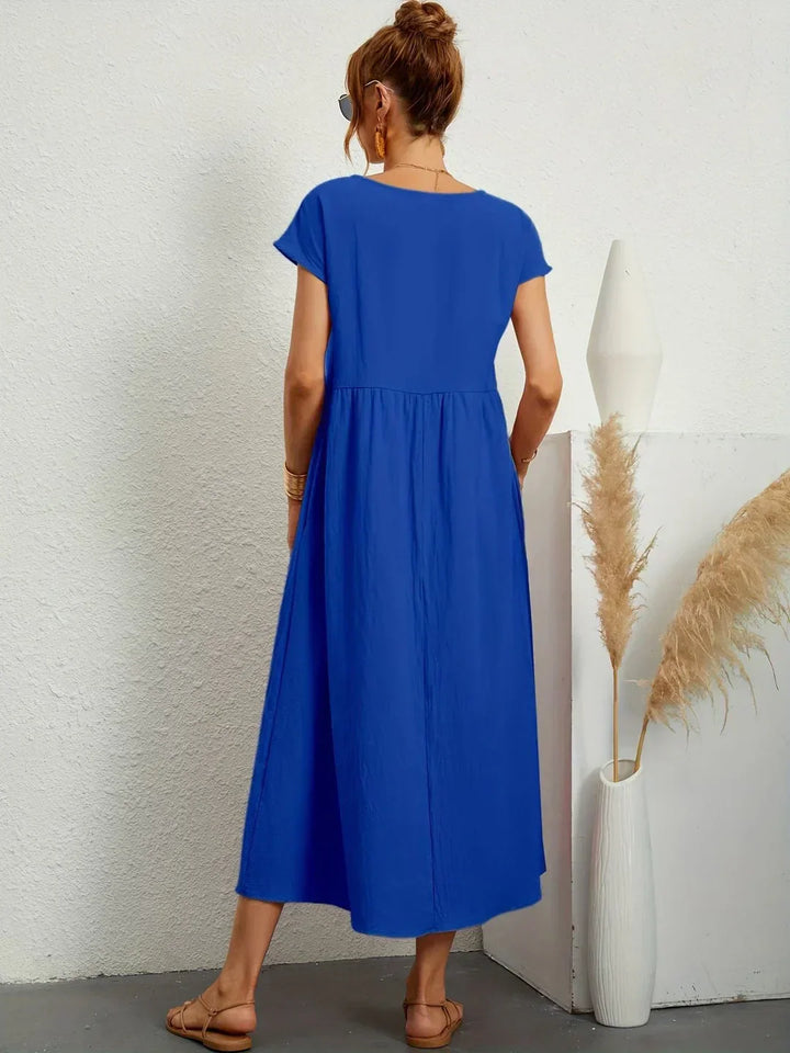 Charlotte ™ — Flowing Midi Dress with Timeless Elegance