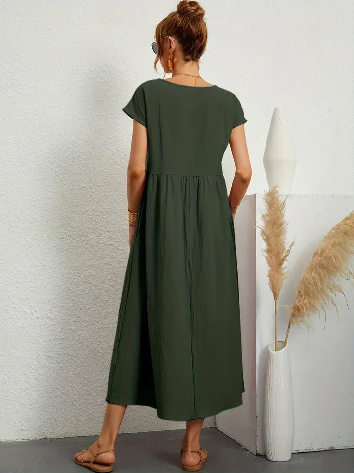 Charlotte ™ — Flowing Midi Dress with Timeless Elegance