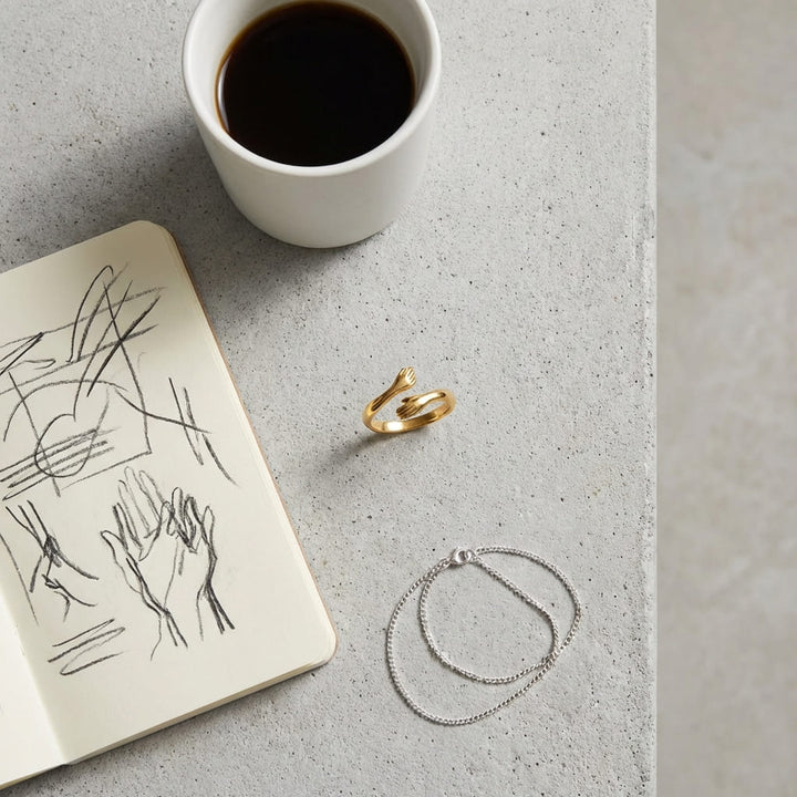 Hug Hands Ring | Minimalist Ring